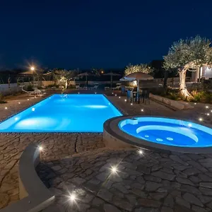  Resort Dimora Ada Italien